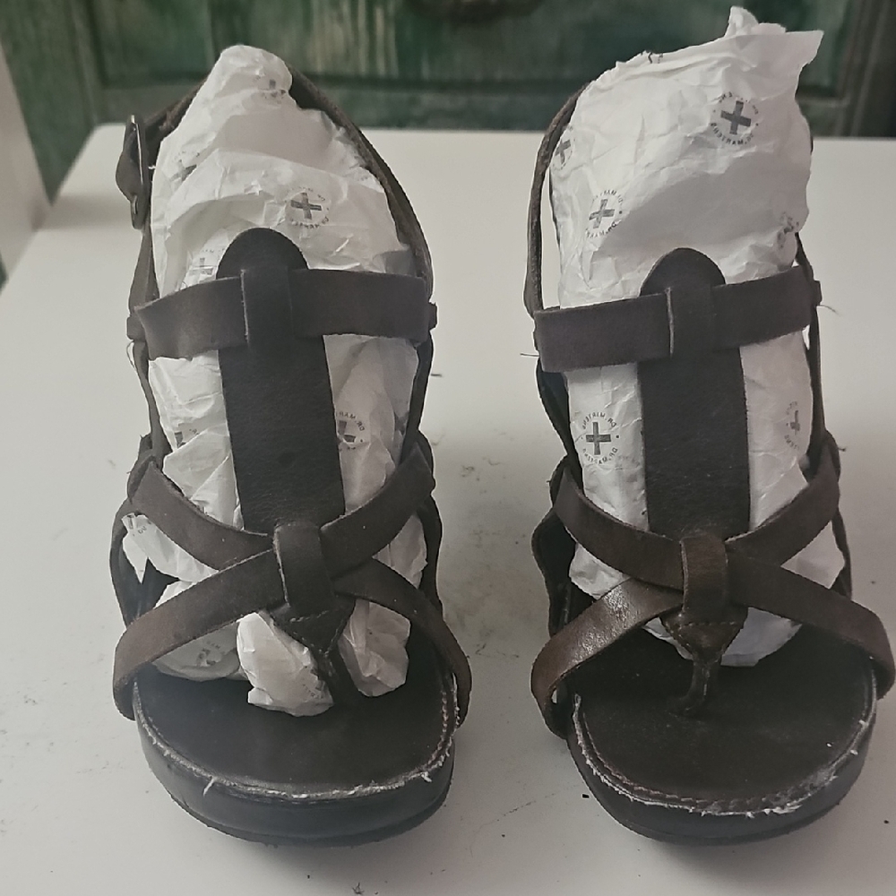 ⚜️MIA Dark Brown Women's Sandals